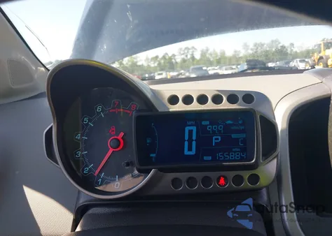 2015 Chevrolet Sonic Lt Auto z USA, uszkodzony, nr VIN 1G1JC5SB5F4177676